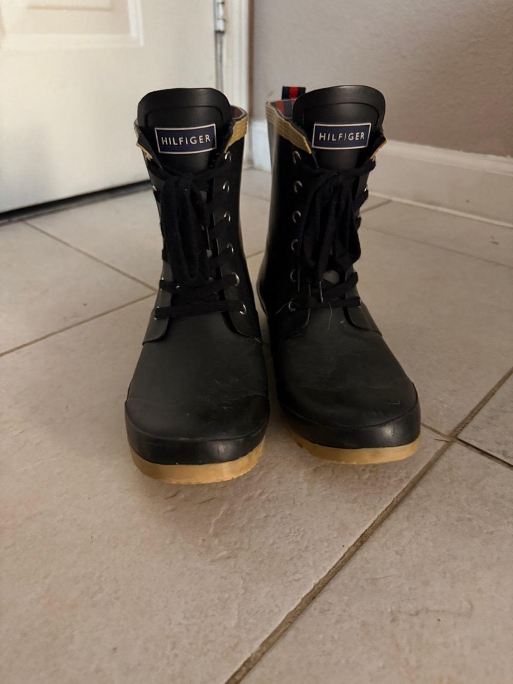 Tommy Hilfiger Black and Tan Lace-Up Rain Boots